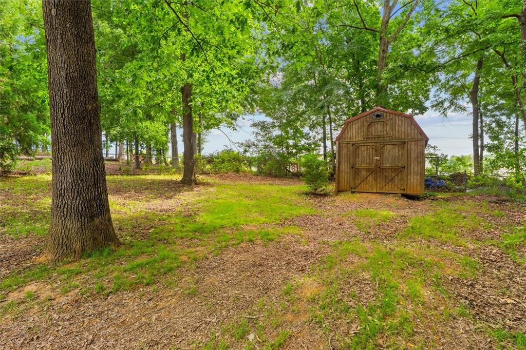 108 N Side Drive, Calhoun, Georgia image 2