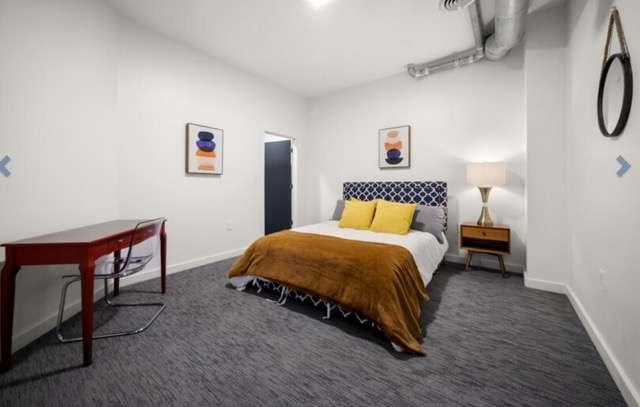 260 18TH Street 10320