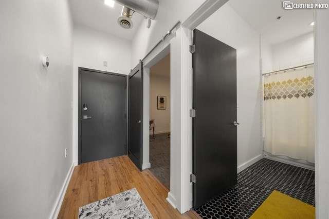 260 18TH Street 10320