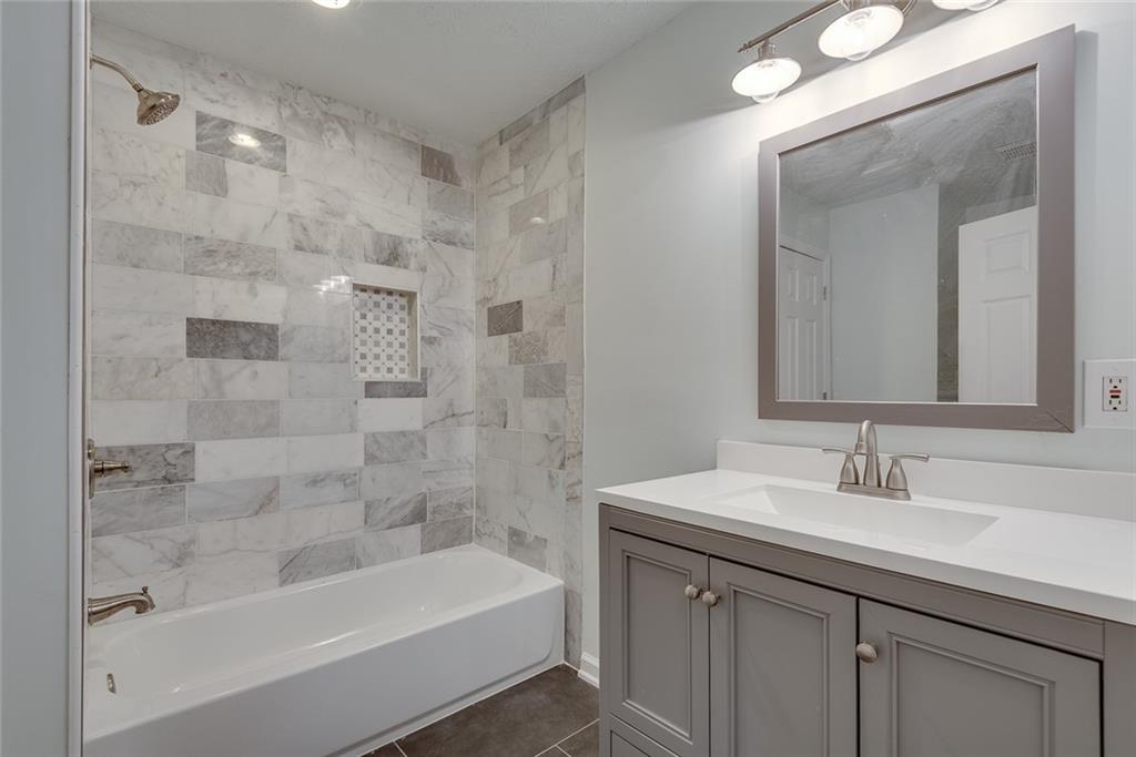 2970 Oxford Road, Atlanta, Georgia image 18