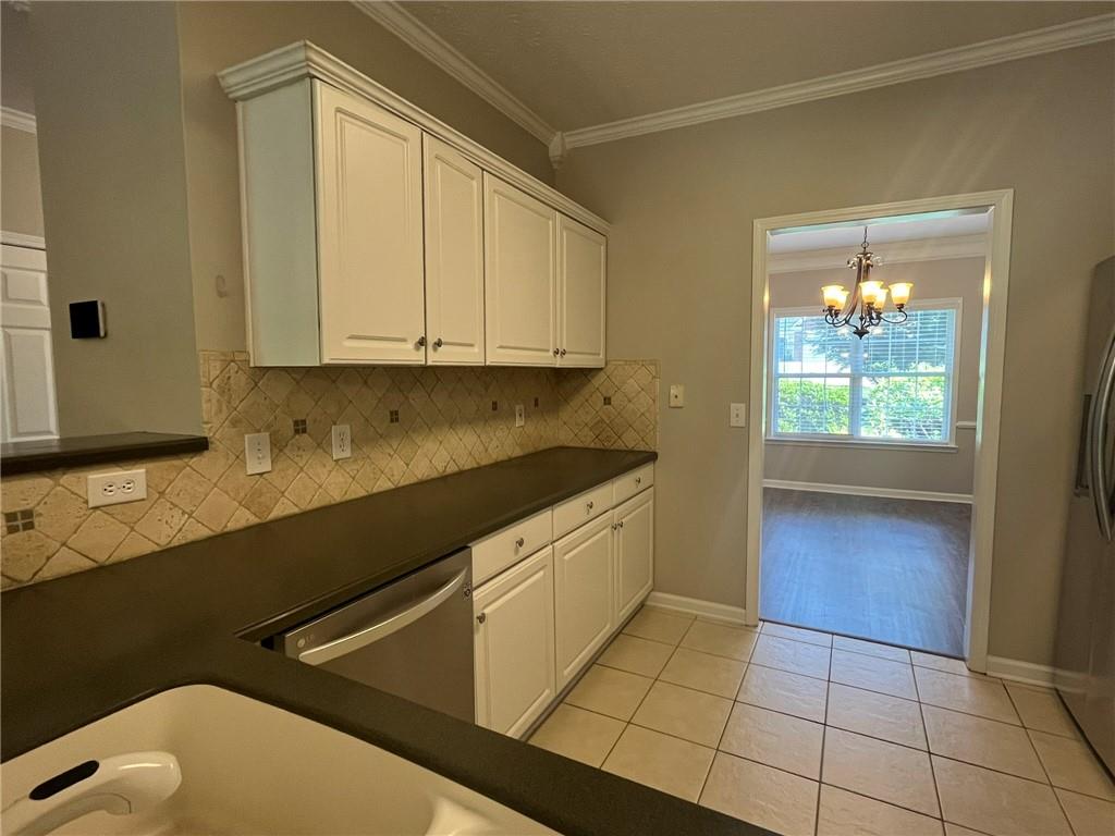 Lauren Hall - Residential Lease