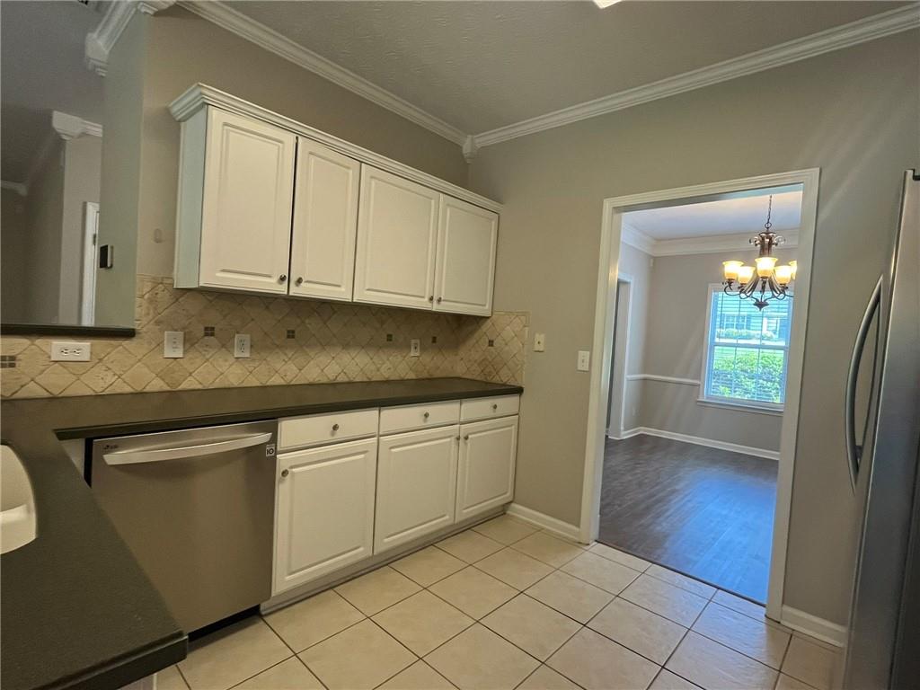 Lauren Hall - Residential Lease