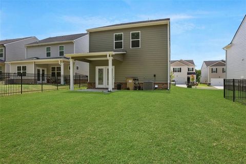 A home in Hoschton