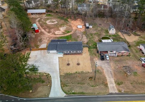 A home in Douglasville