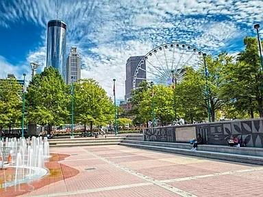 300 W Peachtree Street 4C