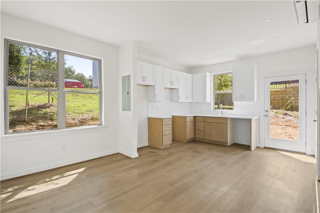 1070 Dill Avenue SW 103