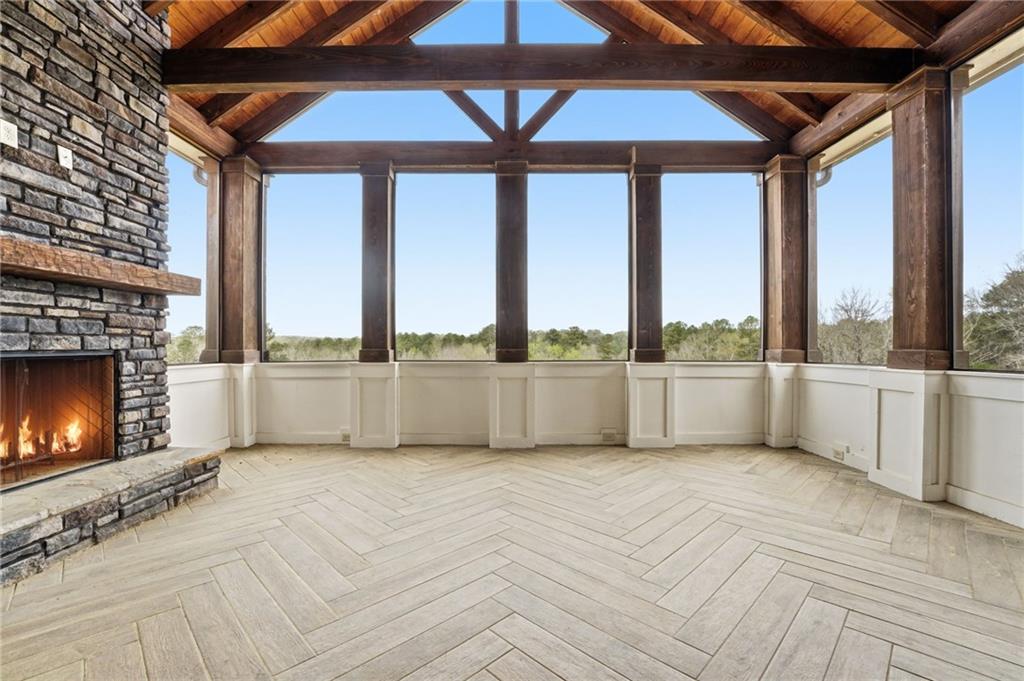 738 Overlook Trail
