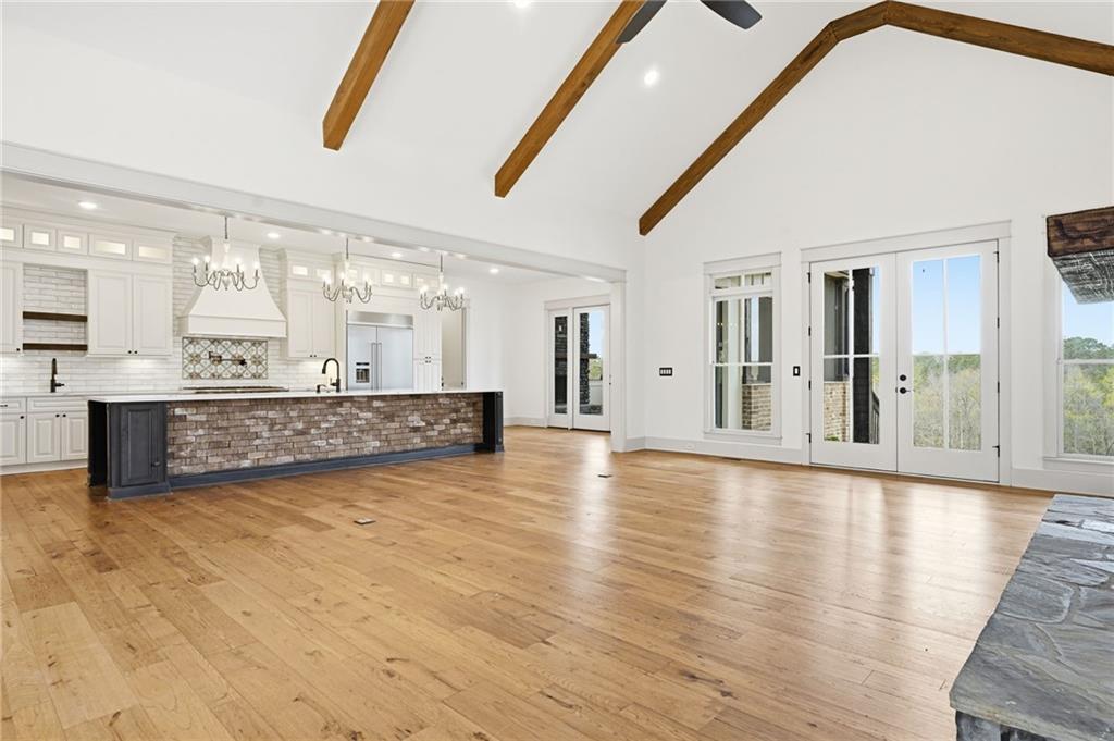 738 Overlook Trail
