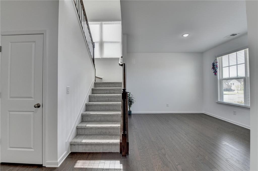 5530 Bower Place, Cumming, Georgia image 4