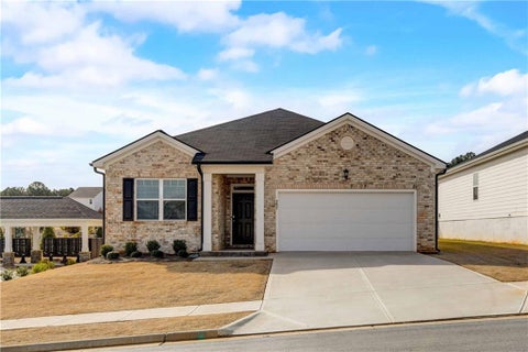 Homes For Rent - 257 Bur Oak Bend #CALI<br/> Newnan, GA 30265