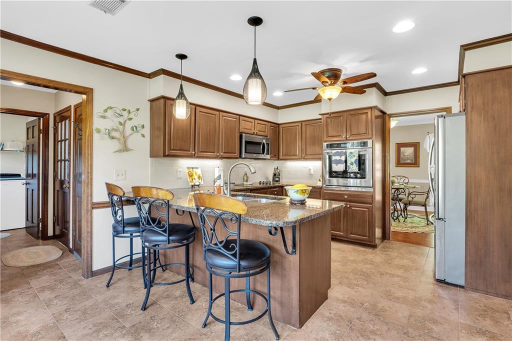 4702 Sequoia Drive, Lilburn, Georgia image 14