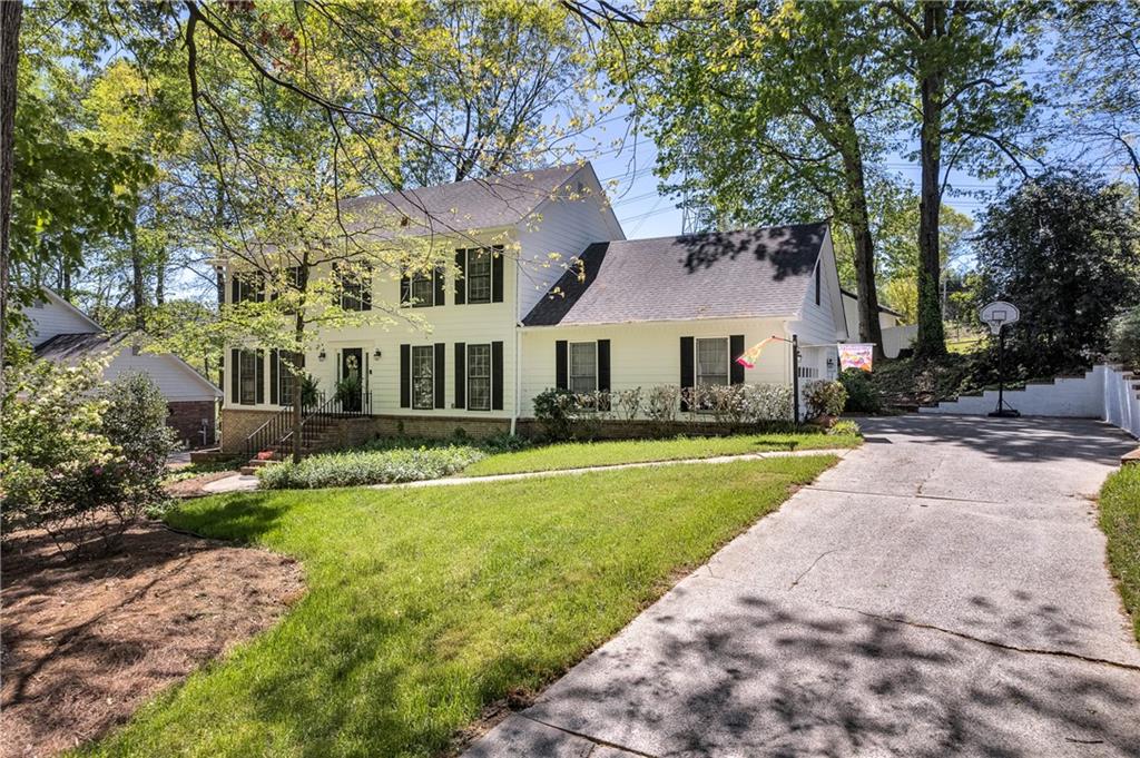 4702 Sequoia Drive, Lilburn, Georgia image 2