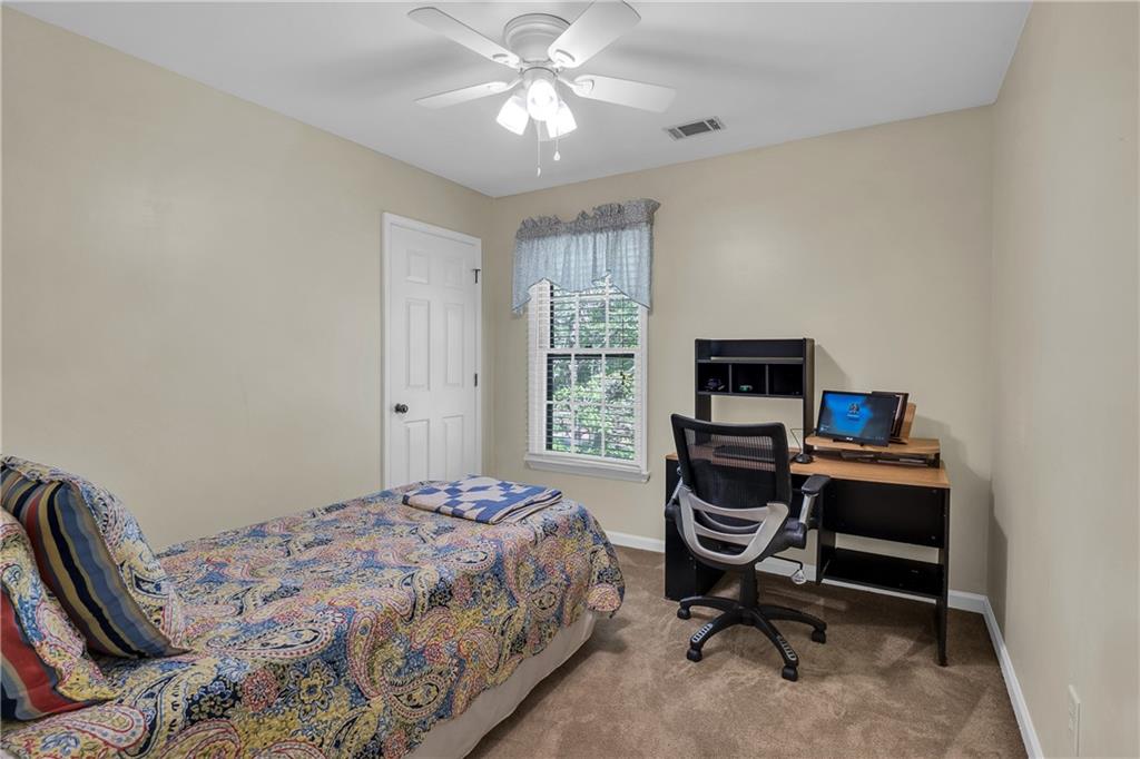 4702 Sequoia Drive, Lilburn, Georgia image 32