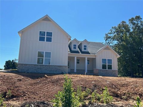 676 Sweetgrass Drive Demorest GA 30535