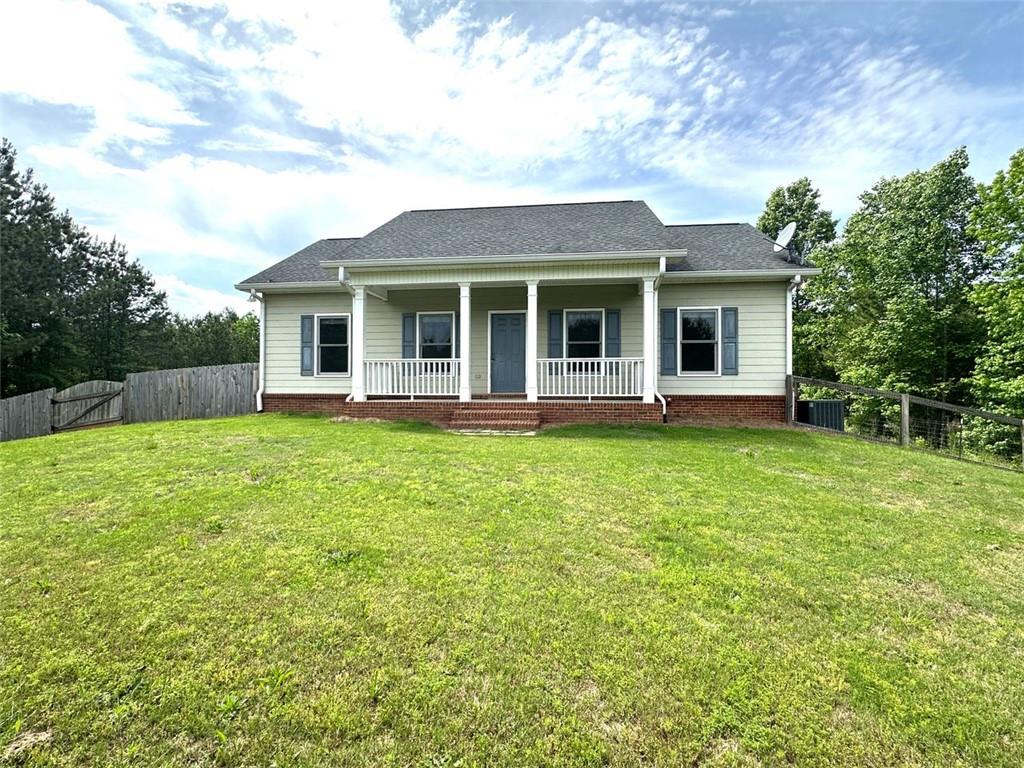 44 Powell Road NW