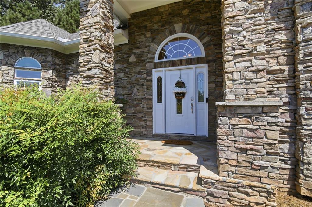 952 Thomas Road