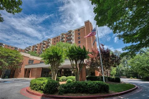 Photo of 300 Johnson Ferry Road #B406, Atlanta, GA 30328 (MLS # 7761285)