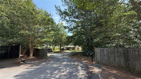 Homes For Sale - 19 Hosiery Mill Road<br/> Dallas, GA 30157