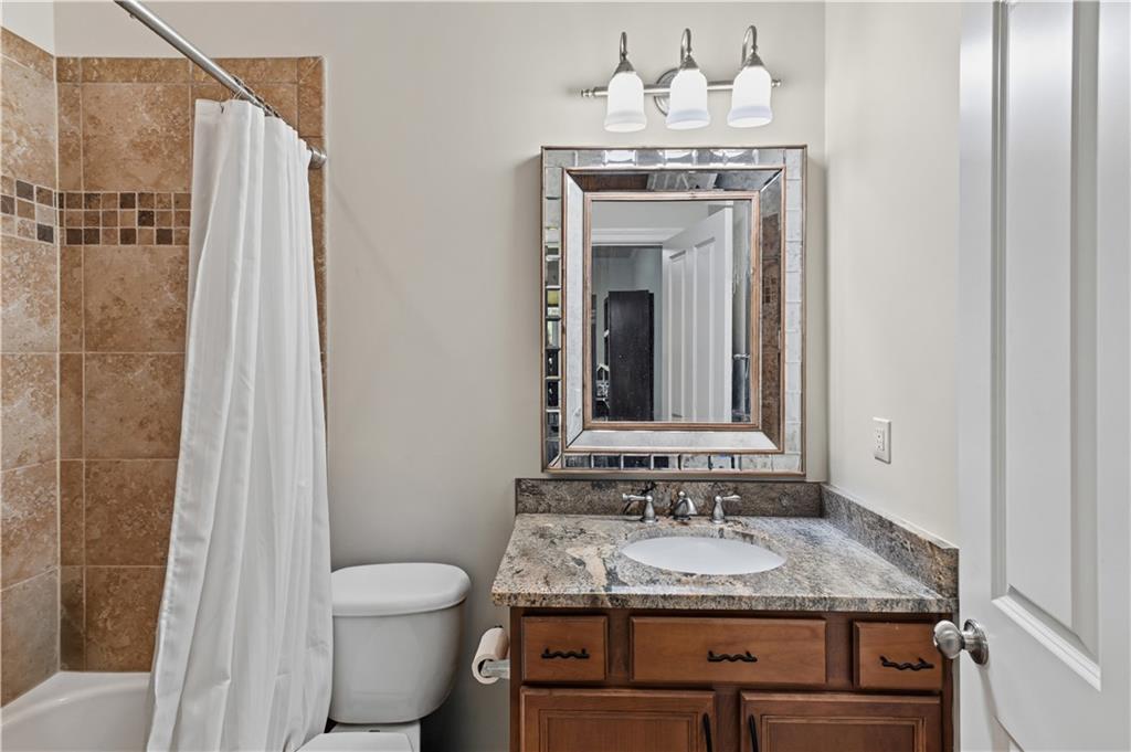 3668 Brookhaven Manor Crossing NE