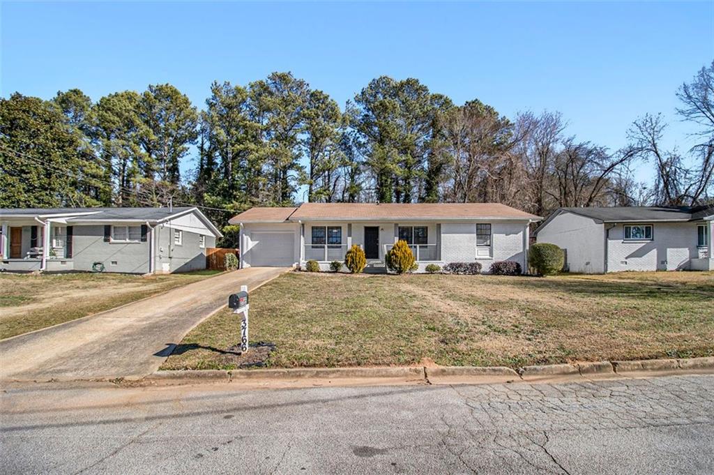 3766 Stanford Circle, Decatur, Georgia image 2