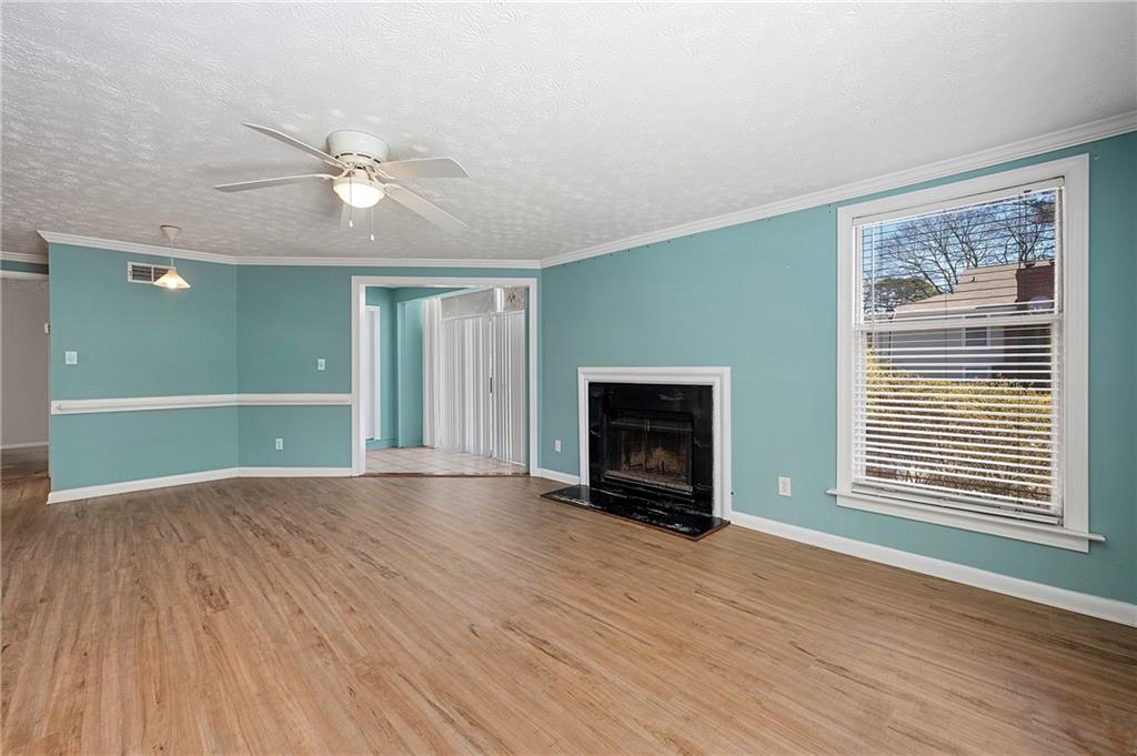 1321 Keys Lake Drive, Brookhaven, Georgia image 3