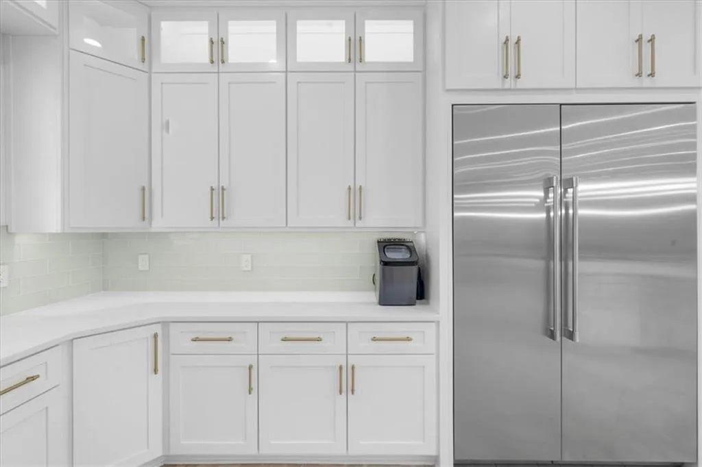 Loganville, Georgia 30052, United States, 5 Bedrooms Bedrooms, ,6 BathroomsBathrooms,Residential,Pending,132195