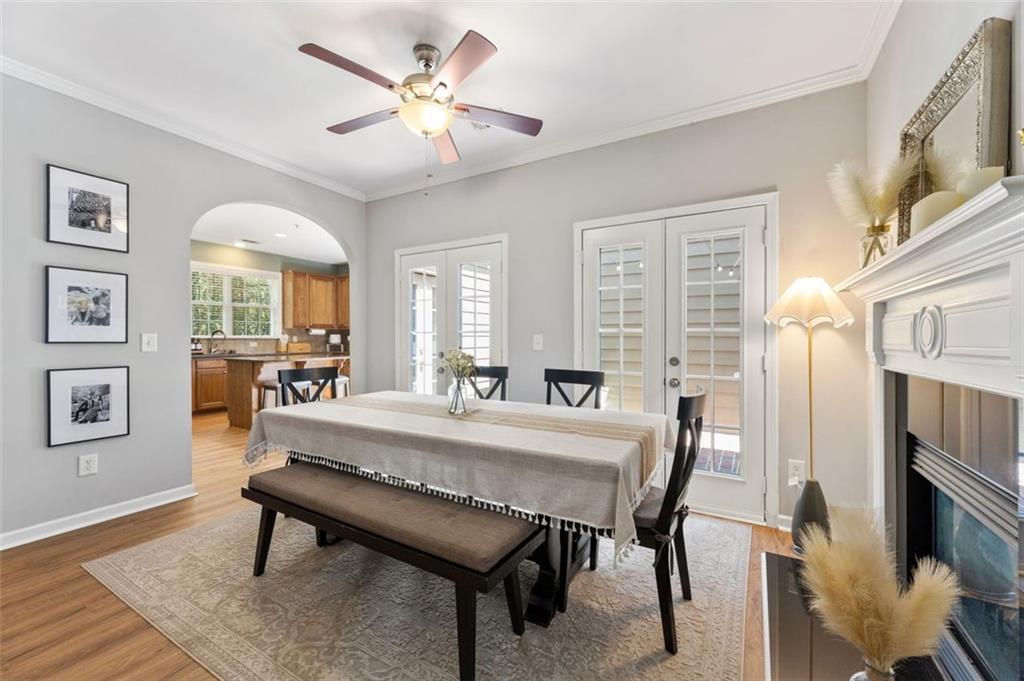 3284 CASTLEBERRY VILLAGE Drive
