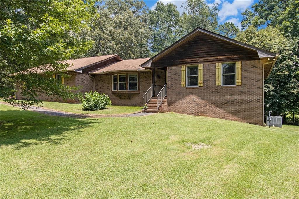4024 Highway 20 SE