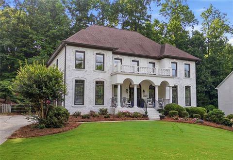 Homes For Sale - 5495 Hedgewick Way<br/> Cumming, GA 30040