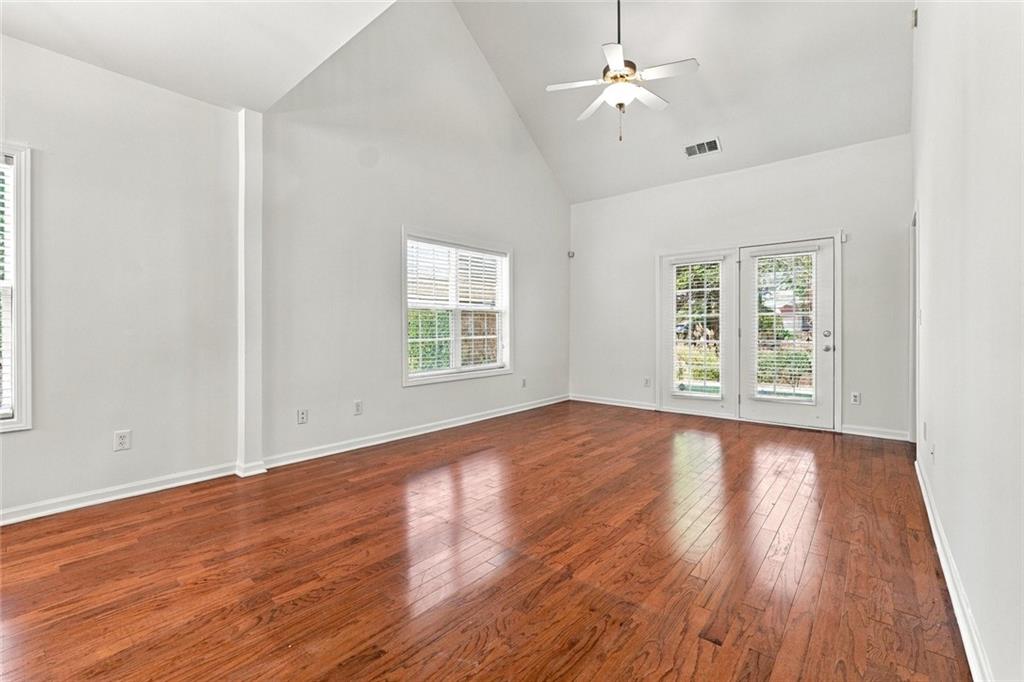 2391 Suwanee Pointe Drive