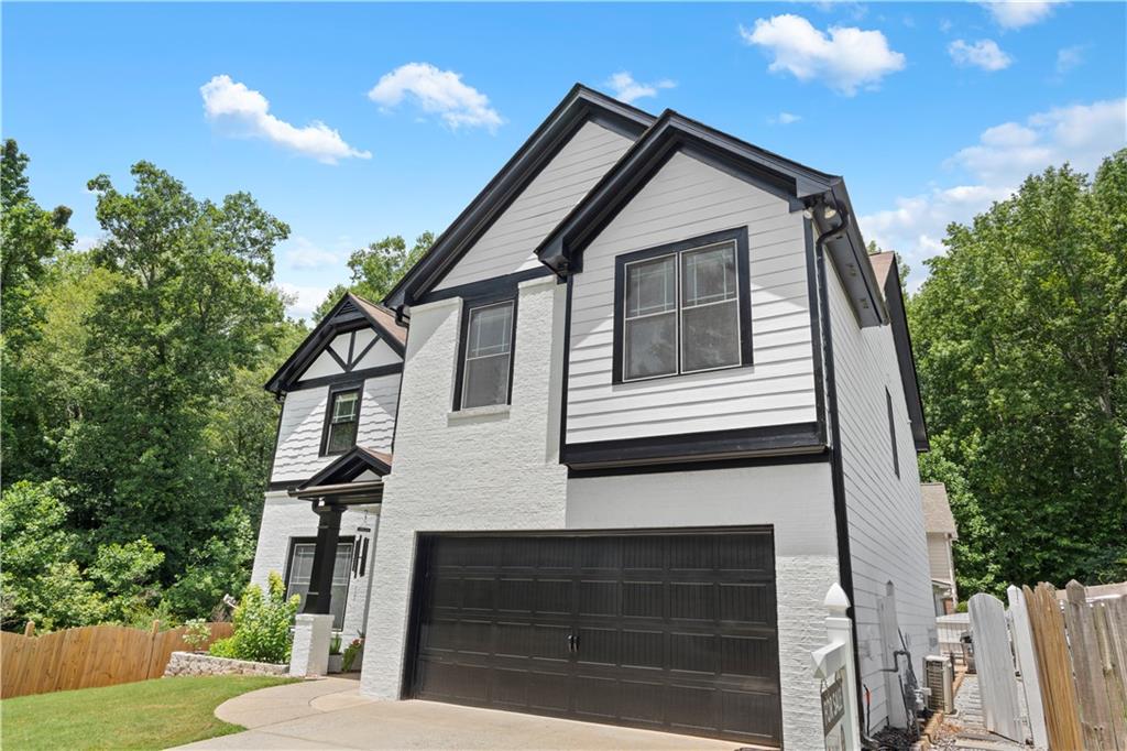 2111 Nelms Pointe Landing