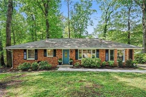 Photo of 840 Vista Way, Decatur, GA 30033 (MLS # 7762261)