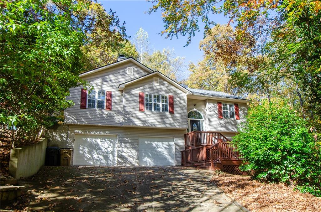 2470 Cambridge Hills Road