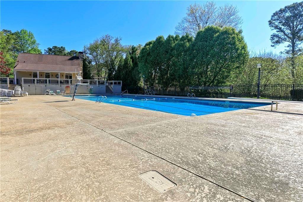 Saddle Brook - Residential