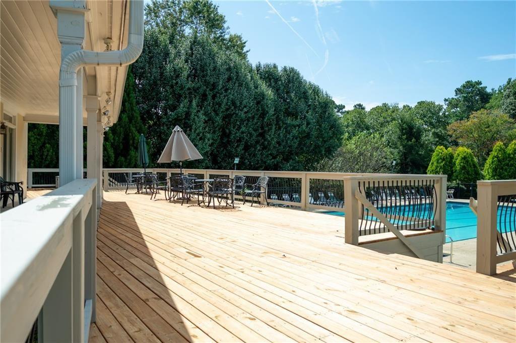 Saddle Brook - Residential