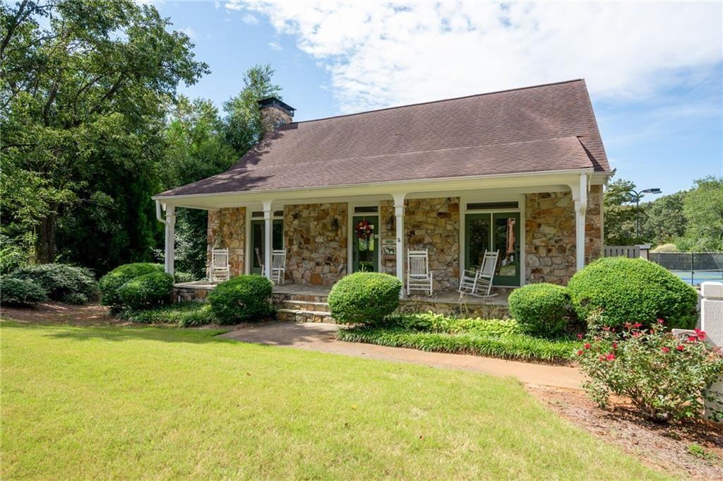 Saddle Brook - Residential