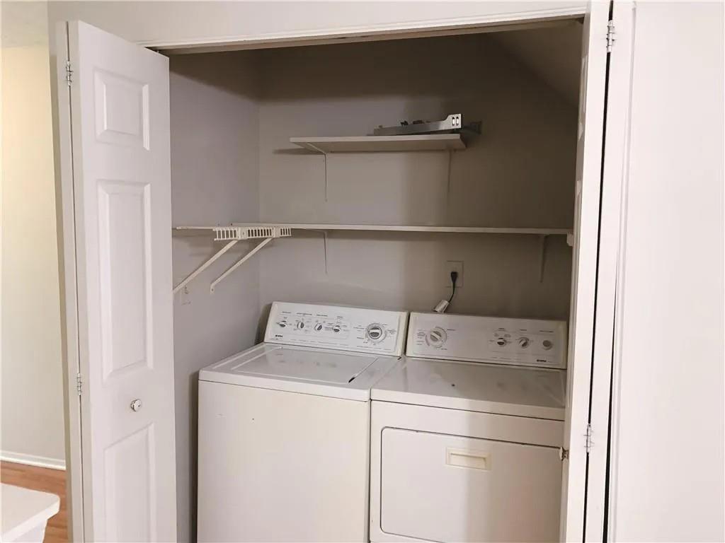 Piccadilly Place - Residential