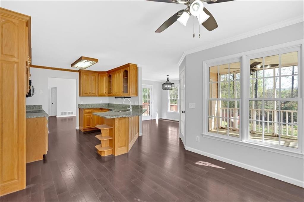 46 Centerport Drive, White, Georgia image 11