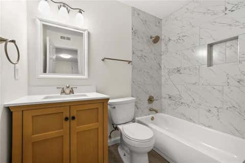 Condo For Sale - 1166 Booth Road #202<br/> Cobb County, Marietta, GA 30008