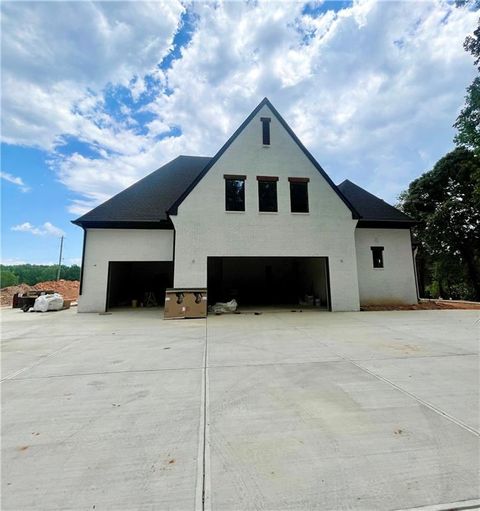 A home in Dacula