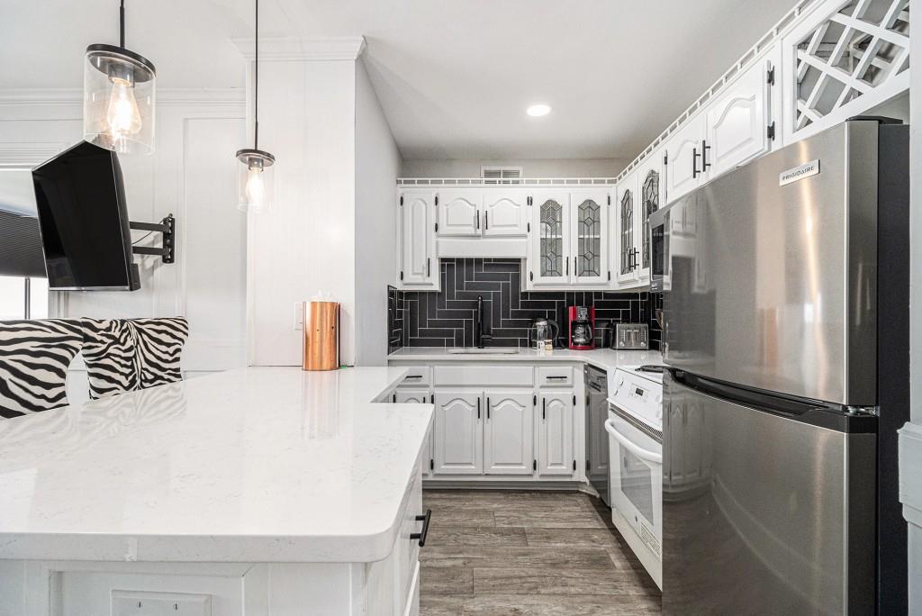 215 Piedmont Avenue NE 2210