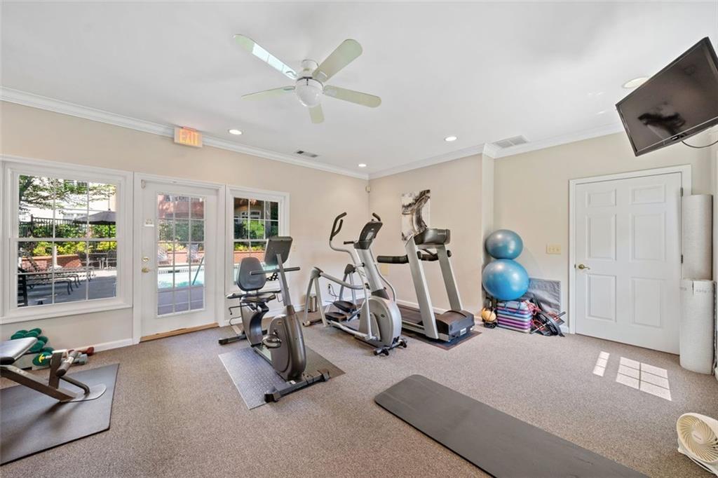 3636 Habersham Rd 2207