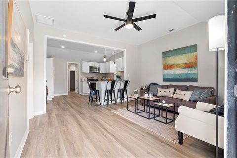 Homes For Sale - 118 Perry Street<br/> Walton County, Monroe, GA 30655