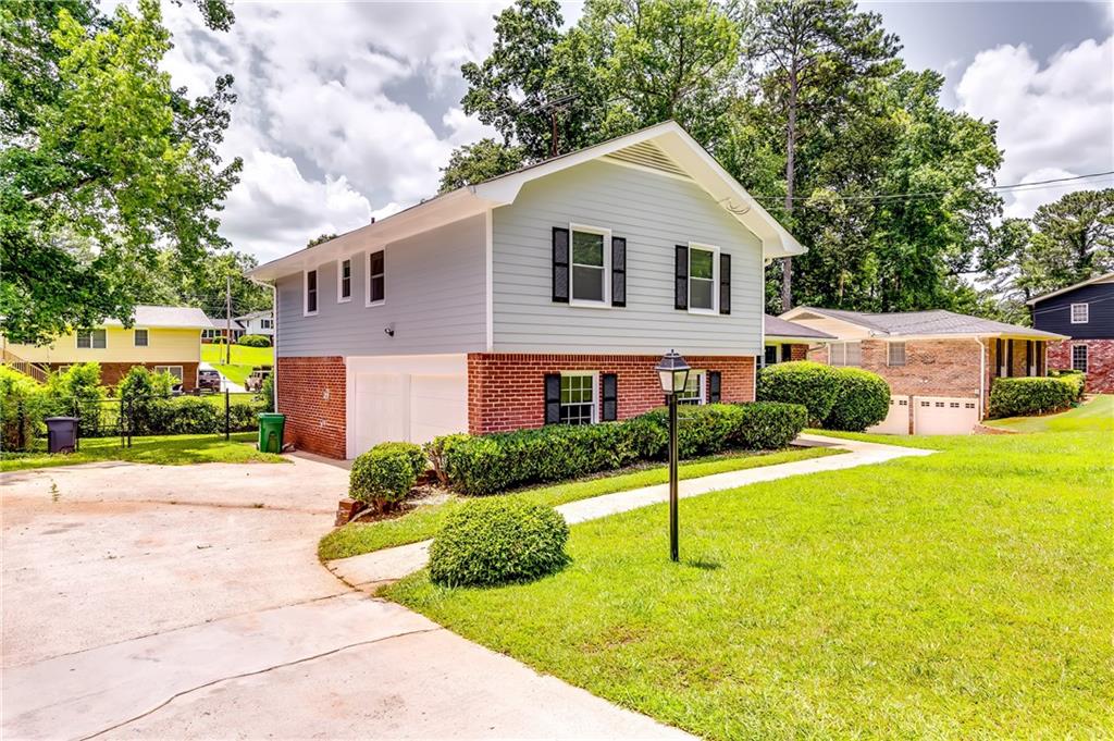 3755 GREENTREE Drive
