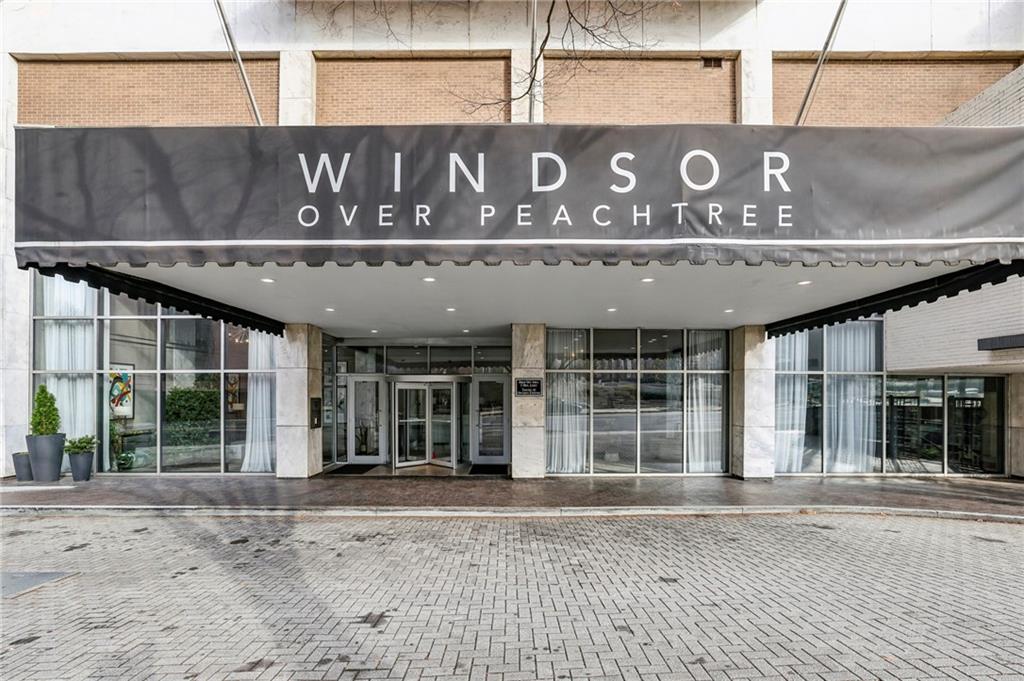 620 Peachtree Street NE 706