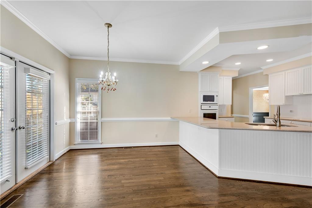 5575 Brookgreen Drive, Acworth, Georgia image 16