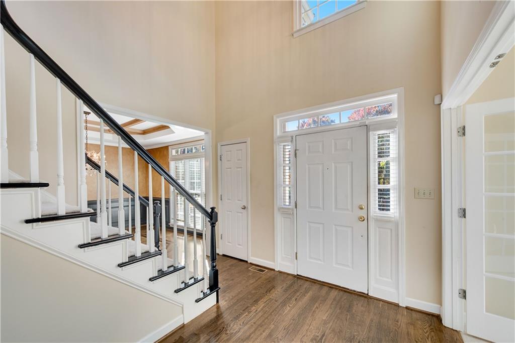 5575 Brookgreen Drive, Acworth, Georgia image 6