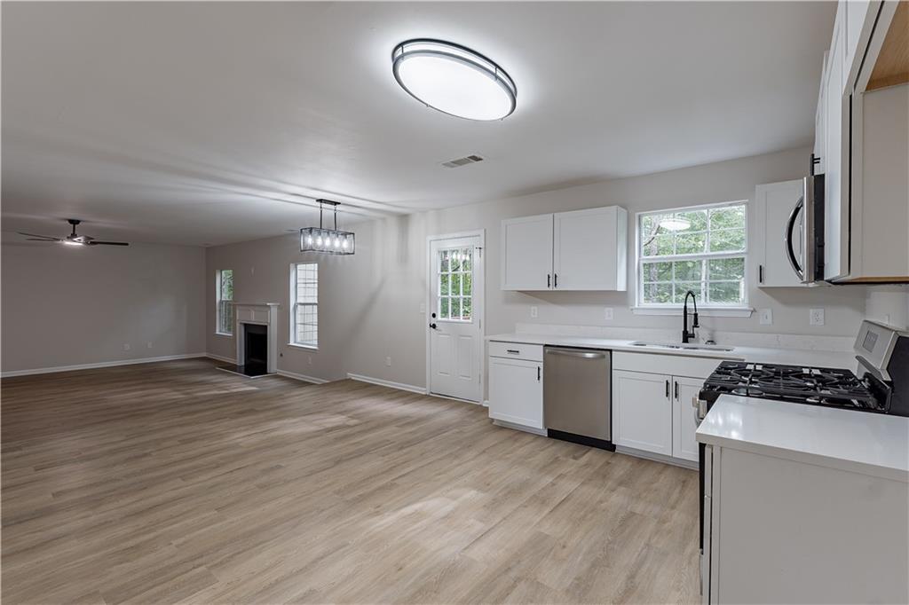 7497 Spoleto Loop