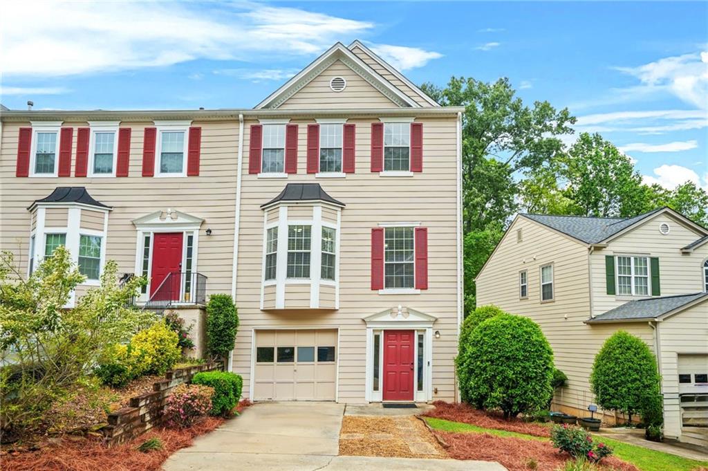 2533 Summit Cove Drive