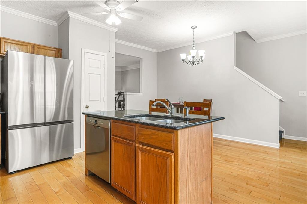 2533 Summit Cove Drive, Duluth, Georgia image 8